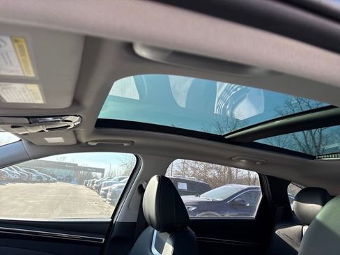 Used 2023 Hyundai Tucson Limited image 12