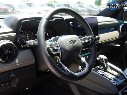 Used 2023 Chevrolet Colorado ZR2 w/ ZR2 Convenience Package III image 16