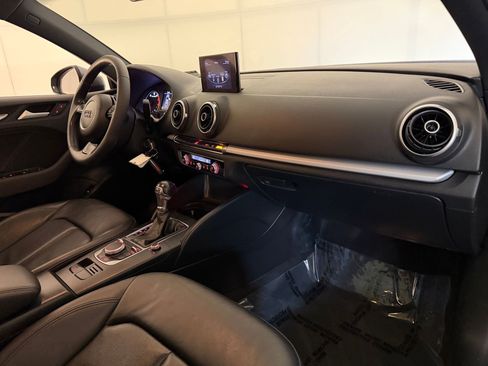 Used 2015 Audi A3 1.8T Premium image 29