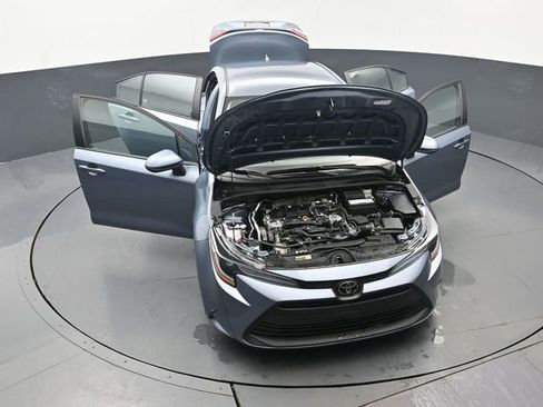 Used 2023 Toyota Corolla LE image 49