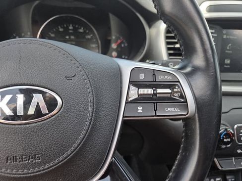 Used 2020 Kia Sorento EX FWD image 22