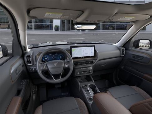 New 2025 Ford Bronco Sport Outer Banks w/ Outer Banks Tech Package+ AWD/4WD image 9