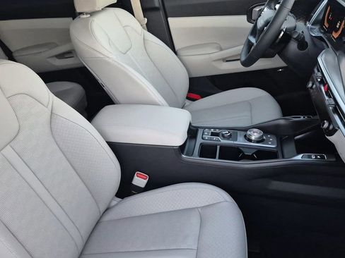 New 2026 Kia Sorento EX image 16