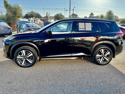 Certified 2023 Nissan Rogue SL w/ SL Premium Package image 4