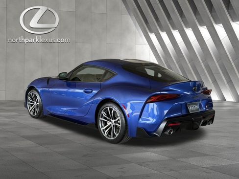 Used 2023 Toyota Supra RWD image 2