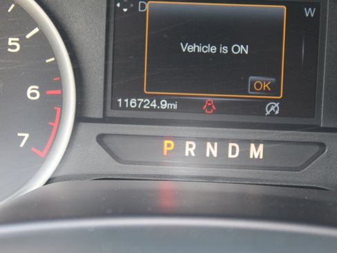 Used 2018 Ford F150 XLT w/ Equipment Group 302A Luxury AWD/4WD image 19