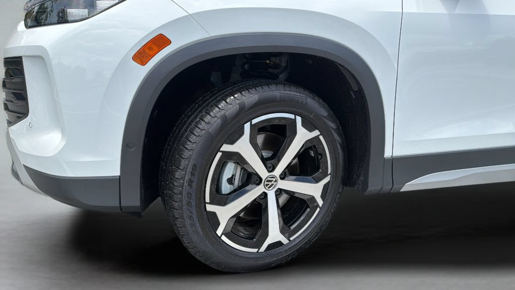 New 2026 Volkswagen Tiguan SE AWD/4WD image 35