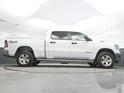 Used 2023 RAM 1500 Big Horn AWD/4WD image 39