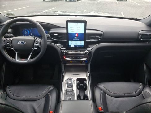 Certified 2023 Ford Explorer ST w/ Equipment Group 401A image 10