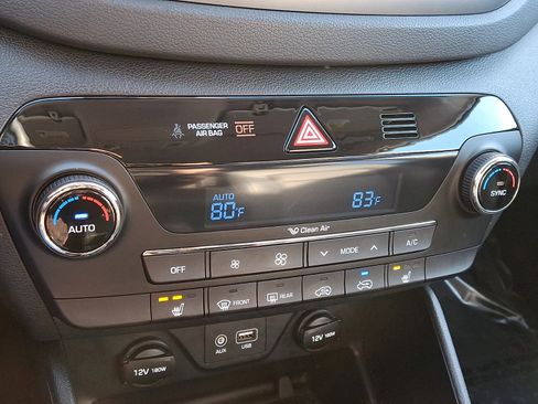 Used 2017 Hyundai Tucson SE Plus w/ Cargo Package image 15