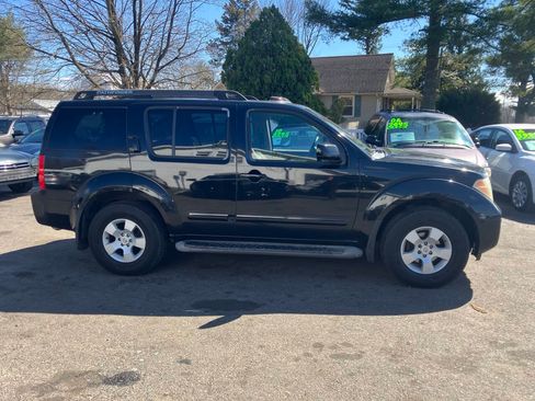 Used 2006 Nissan Pathfinder SE w/ (P01) Se Premium Pkg AWD/4WD image 5