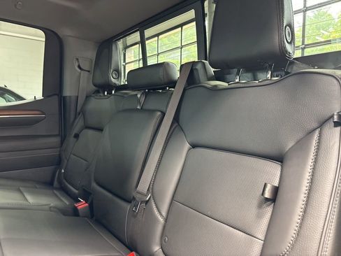 Used 2024 GMC Sierra 1500 Denali w/ Denali Reserve Package image 19