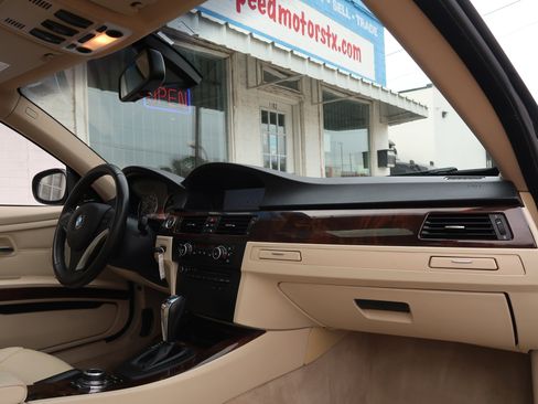 Used 2011 BMW 328i Coupe image 28