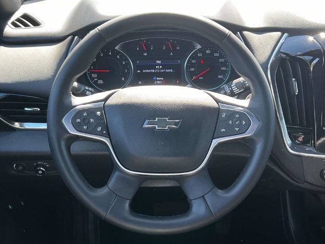 Used 2023 Chevrolet Traverse RS AWD/4WD image 15