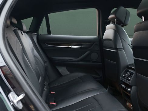 Used 2017 BMW X6 xDrive35i image 13