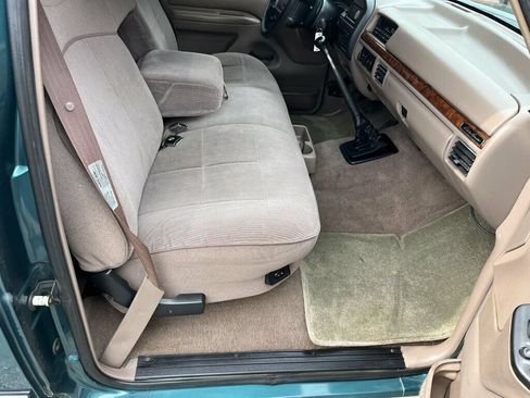 Used 1996 Ford F150 2WD Regular Cab image 40