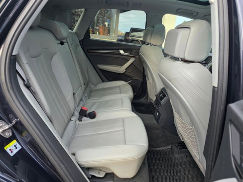 Used 2018 Audi Q5 2.0T Premium Plus w/ Premium Plus Package image 24