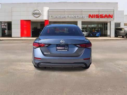 New 2025 Nissan Sentra S image 4
