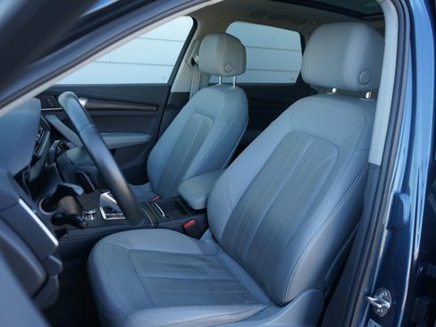 Used 2018 Audi Q5 Prestige w/ Prestige Package image 22