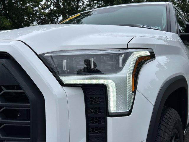 Used 2024 Toyota Tundra Limited w/ TRD Off-Road Package AWD/4WD image 10