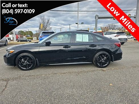 Used 2025 Honda Civic Sport image 1