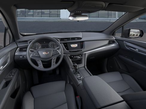 New 2026 Cadillac XT5 Luxury image 15