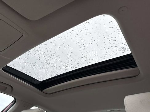 Used 2019 Honda Accord EX image 19