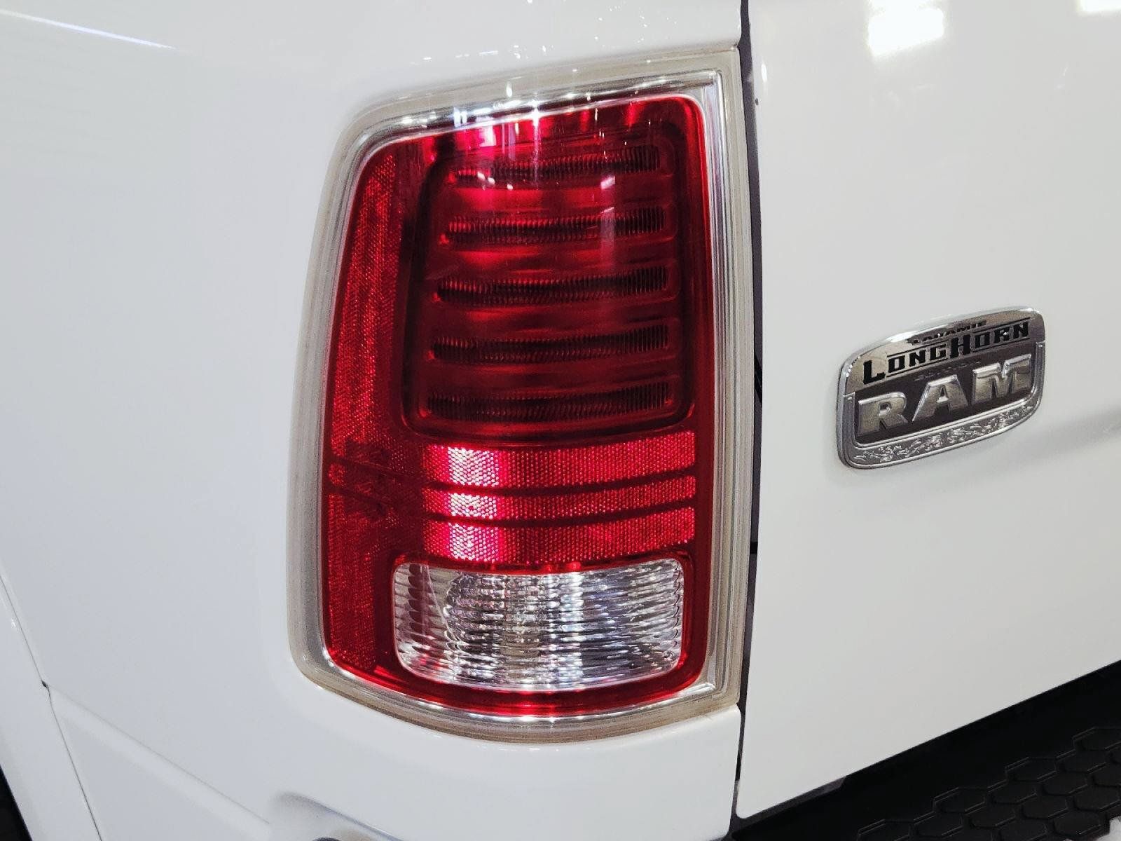 Used 2017 RAM 1500 Laramie Longhorn AWD/4WD image 16