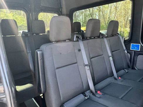 Used 2019 Mercedes-Benz Sprinter 2500 w/ Acoustic Package image 25