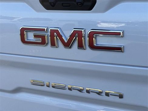 New 2026 GMC Sierra 1500 SLT w/ SLT Premium Plus Package image 28