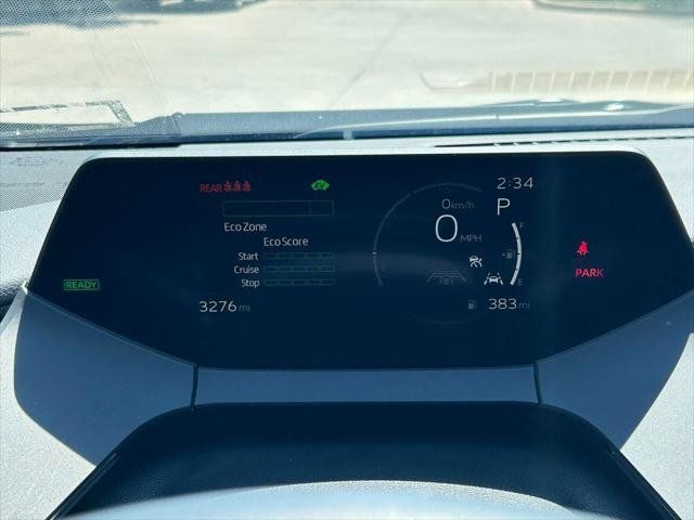Certified 2026 Toyota Prius XLE FWD image 32