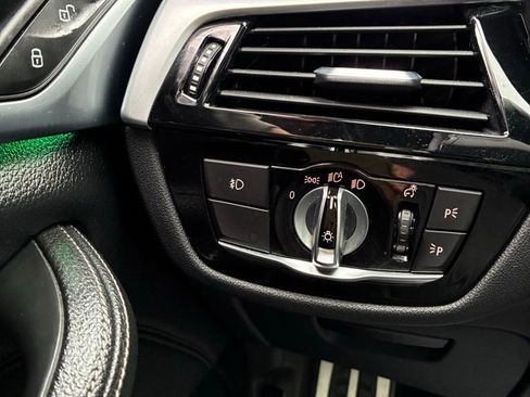 Used 2019 BMW 530i xDrive w/ M Sport Package image 24