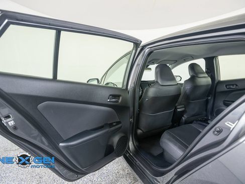 Used 2017 Toyota Prius Prime Premium w/ Carpet Mat Package FWD image 28