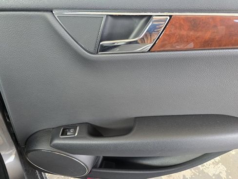 Used 2011 Mercedes-Benz C 300 Sedan image 29
