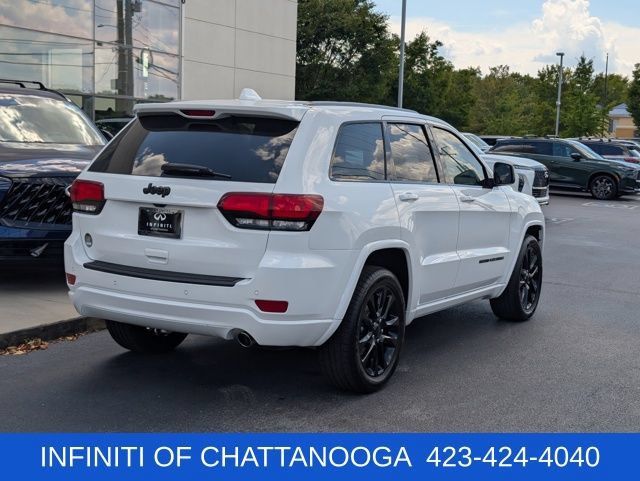 Used 2020 Jeep Grand Cherokee Altitude RWD image 7