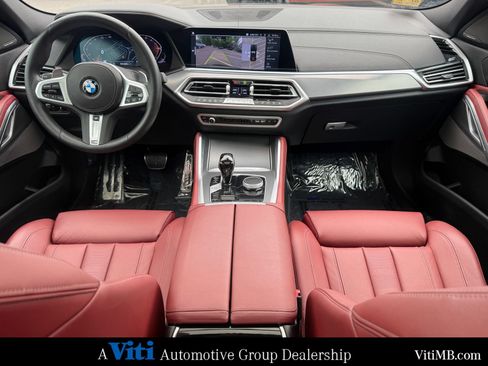 Used 2022 BMW X6 xDrive40i w/ M Sport Package AWD/4WD image 2
