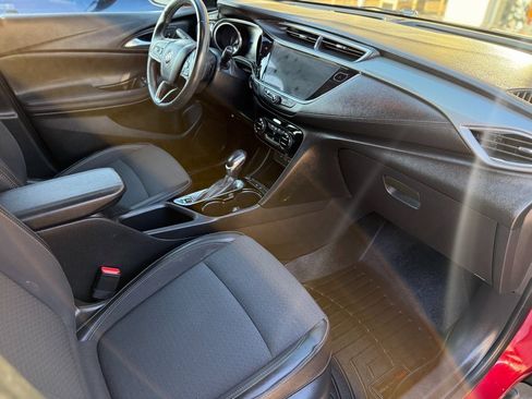 Used 2021 Buick Encore GX Select image 8