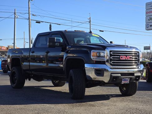 Used 2018 GMC Sierra 2500 4x4 Crew Cab w/ Sierra Convenience Package image 12