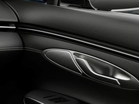 New 2026 Genesis GV70 2.5T AWD/4WD image 23