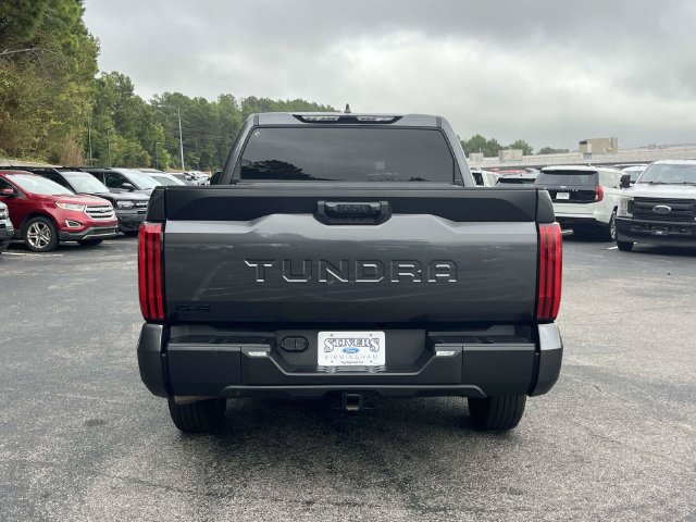 Used 2025 Toyota Tundra SR w/ SR Tow Package AWD/4WD image 5