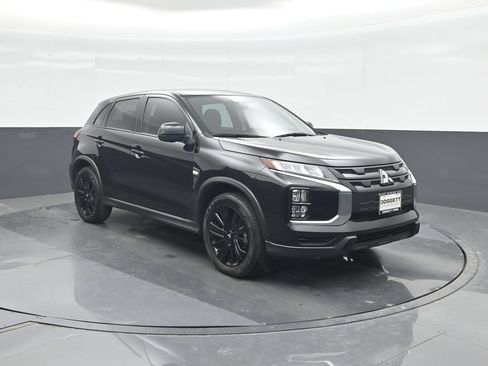 Used 2025 Mitsubishi Outlander Sport AWD image 8