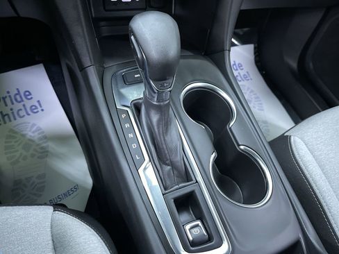 Used 2024 Chevrolet Equinox LS image 24