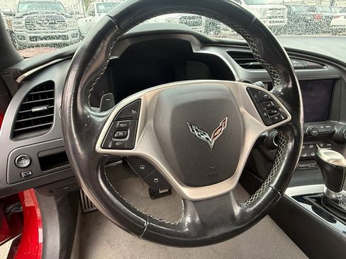 Used 2014 Chevrolet Corvette Stingray Coupe image 19