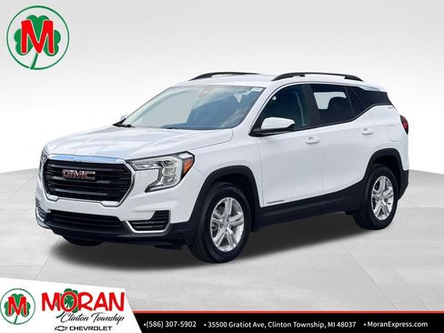 Certified 2023 GMC Terrain SLE w/ Driver Convenience Package image 1