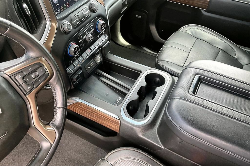 Used 2022 Chevrolet Silverado 1500 High Country AWD/4WD image 19