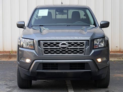 Used 2022 Nissan Frontier SV RWD image 40