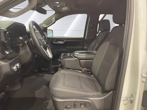 Certified 2025 GMC Sierra 1500 Elevation image 11