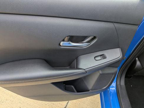 Used 2023 Nissan Sentra SV image 10