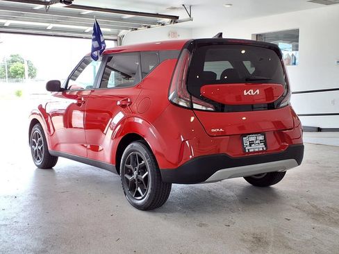 Used 2024 Kia Soul LX w/ Option Group 015 FWD image 20