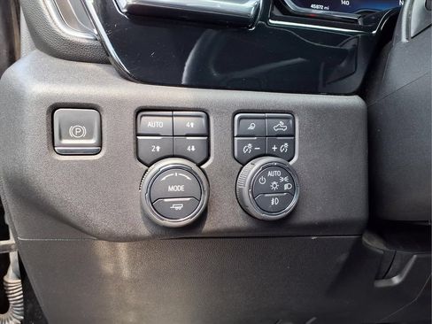 Certified 2024 Chevrolet Silverado 2500 LTZ w/ LTZ Convenience Package AWD/4WD image 16